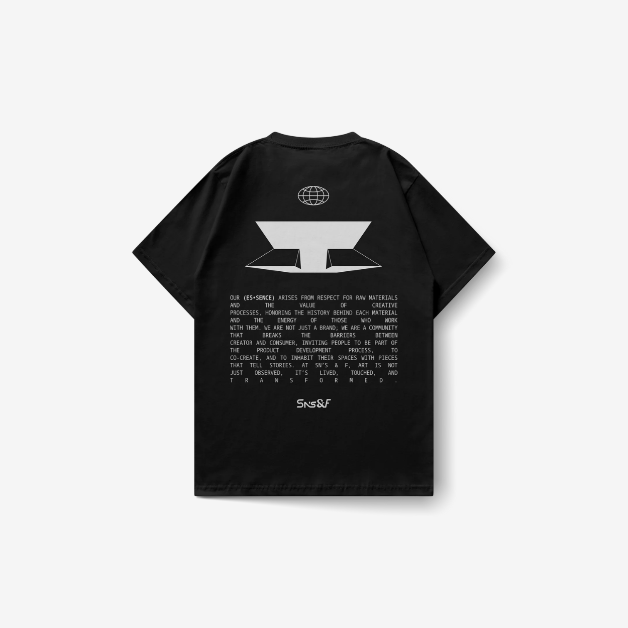 Playera negra TH Studio — Sn's & F — Frente