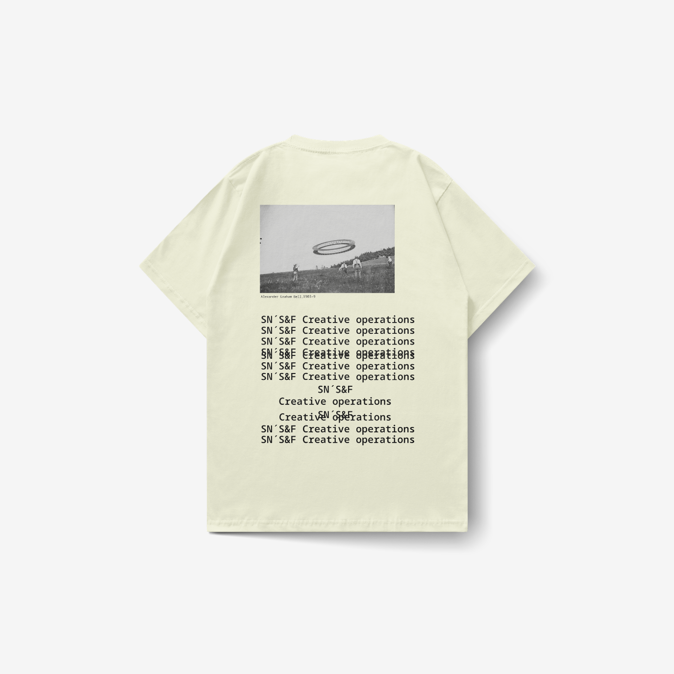 Playera beige Creative Ops — Sn's & F — Frente